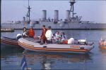 Πρωτομαγιά '88. Λίγο πριν αποπλεύσουμε για τον Πόρο. Διακρίνονται τα δίδυμα φουσκωτά σκάφη των Γ. Χονδρόπουλου και Ν. Ραδαίου.
