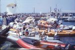 Γύρος Κυκλάδων, Μάϊος '89. Συνωστισμός στο λιμάνι της Παροικιάς.